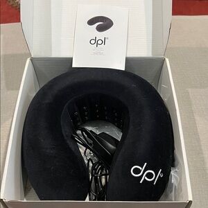 dpl Black Neck light therapy or Travel Pillow